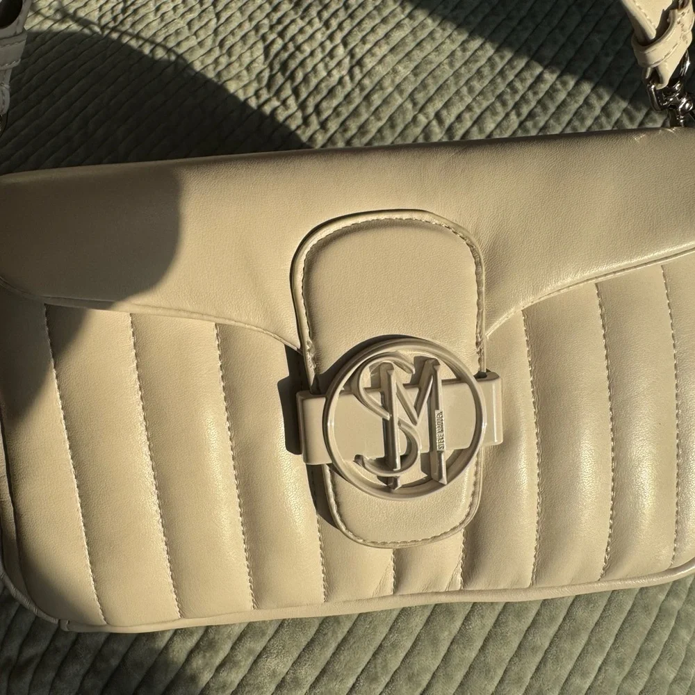 NWT Steve Madden Quilted Cream Shoulder Bag - Picture 7 of 9